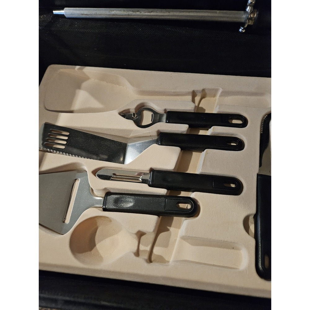 BergHOFF Worldwide 32 Piece Knife Set In Locking Carry Case Read Description 04 - Picture 10 of 11